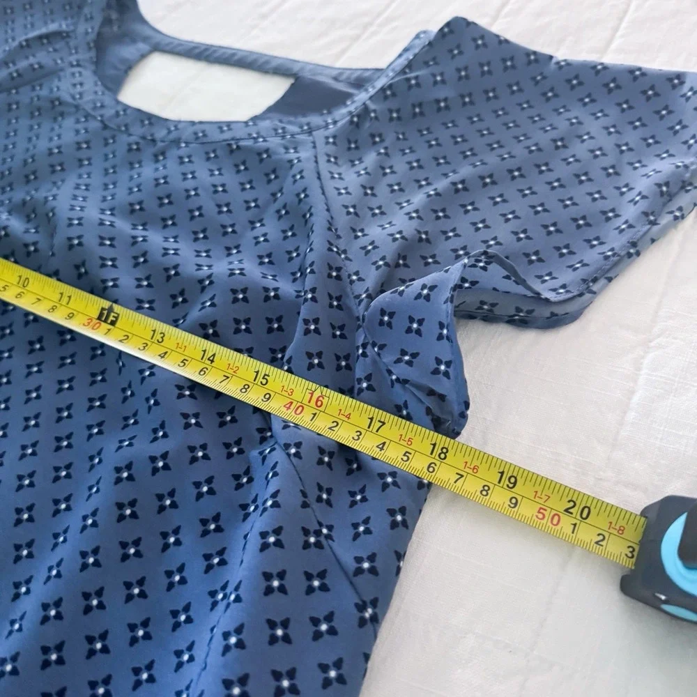 Abercrombie & Fitch Dress Womens SMALL Blue Mini Shift Dress EUC Satin Feel
